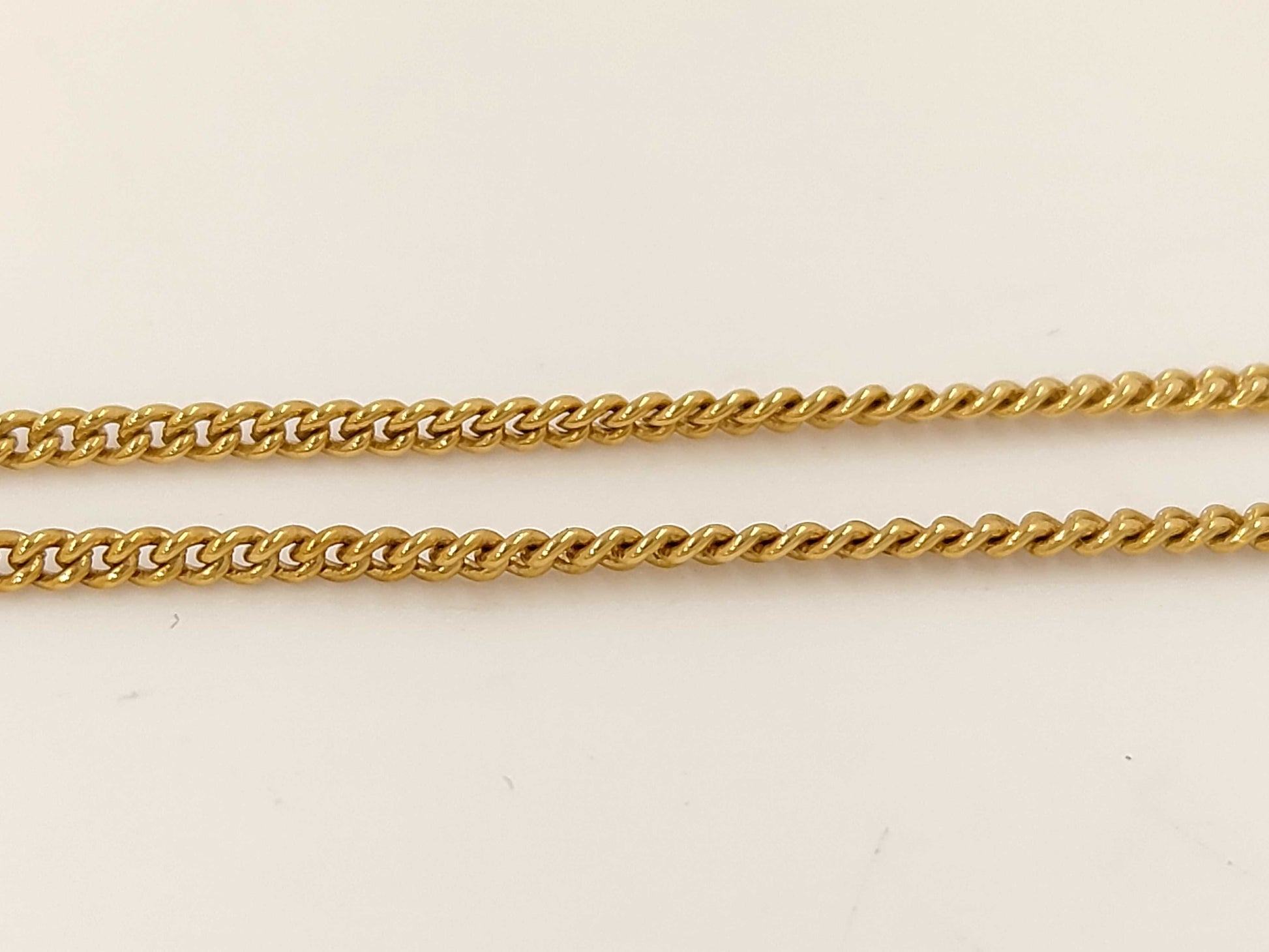 CHANEL Rhinestone Pink Necklace