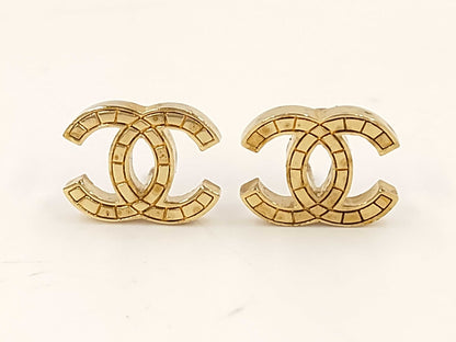 CHANEL Coco Mark Gold Earrings