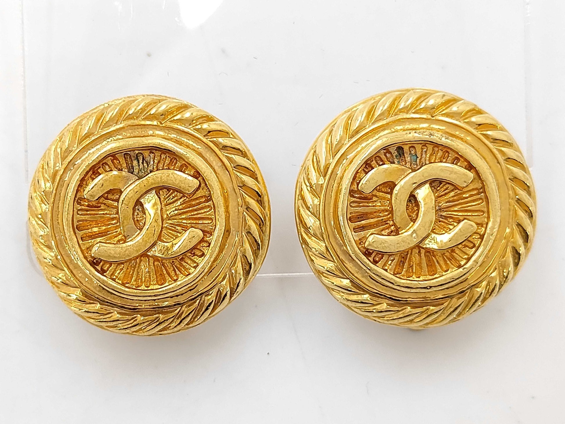 CHANEL Coco Mark Gold Earrings