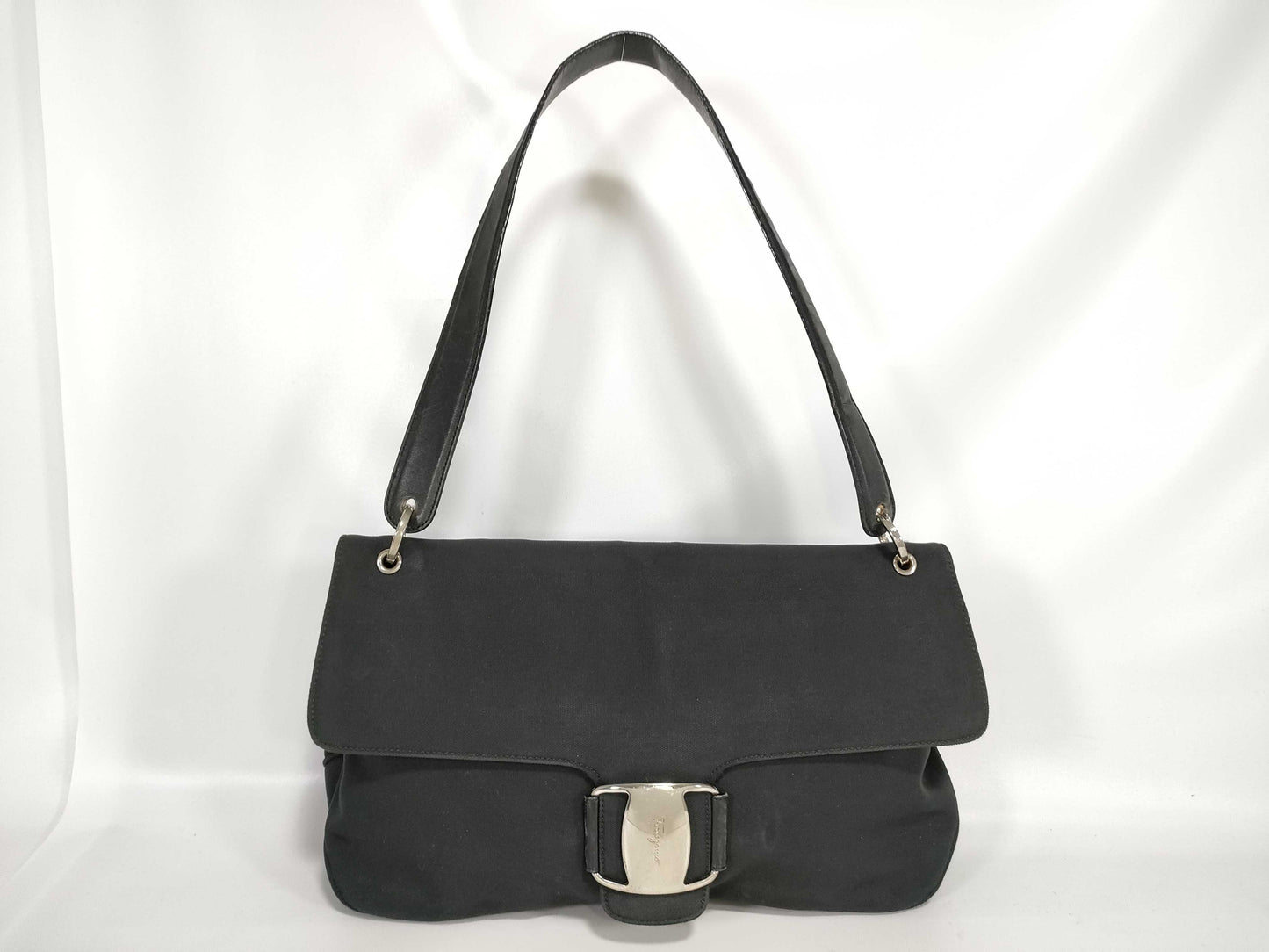 Salvatore Ferragamo Vara Canvas One-Shoulder Shoulder Bag