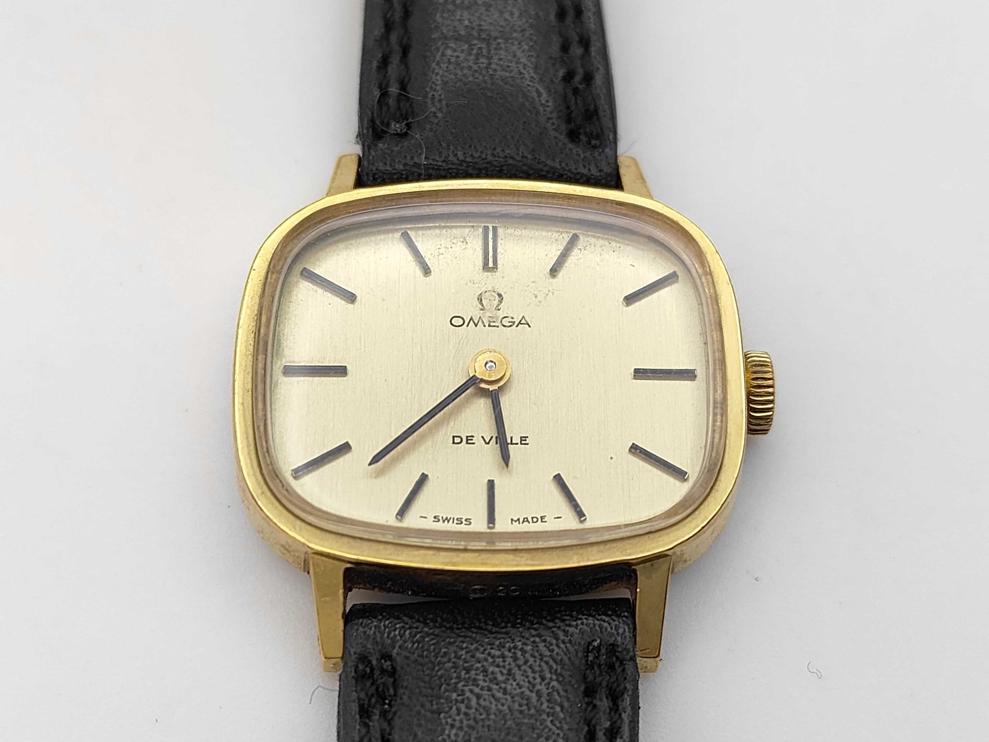 OMEGA Hand-wound Women's Watch