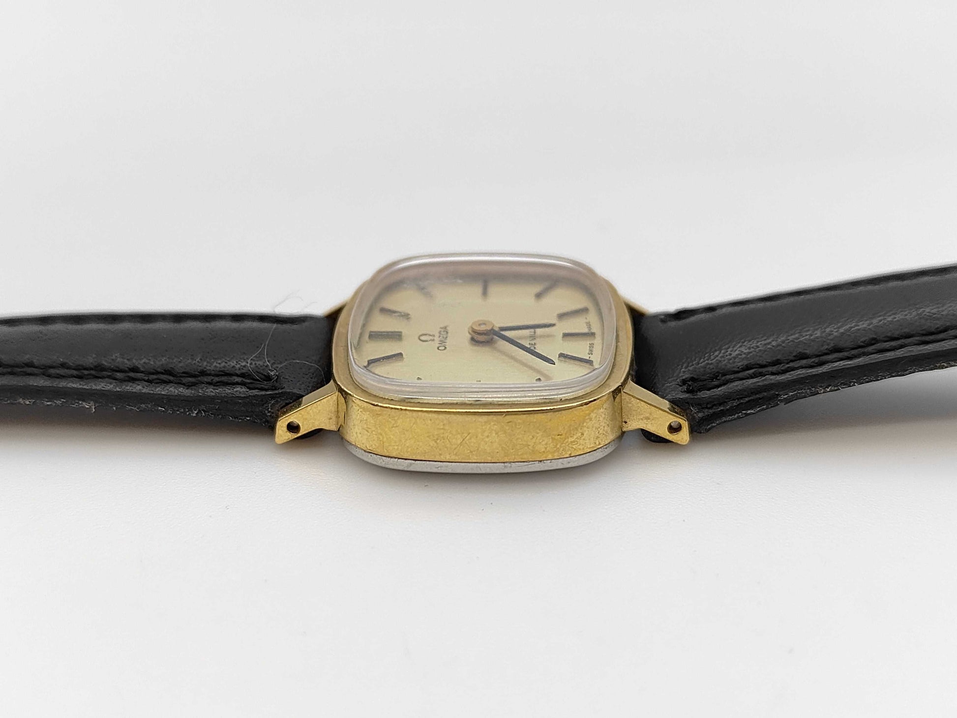 OMEGA Hand-wound Women's Watch