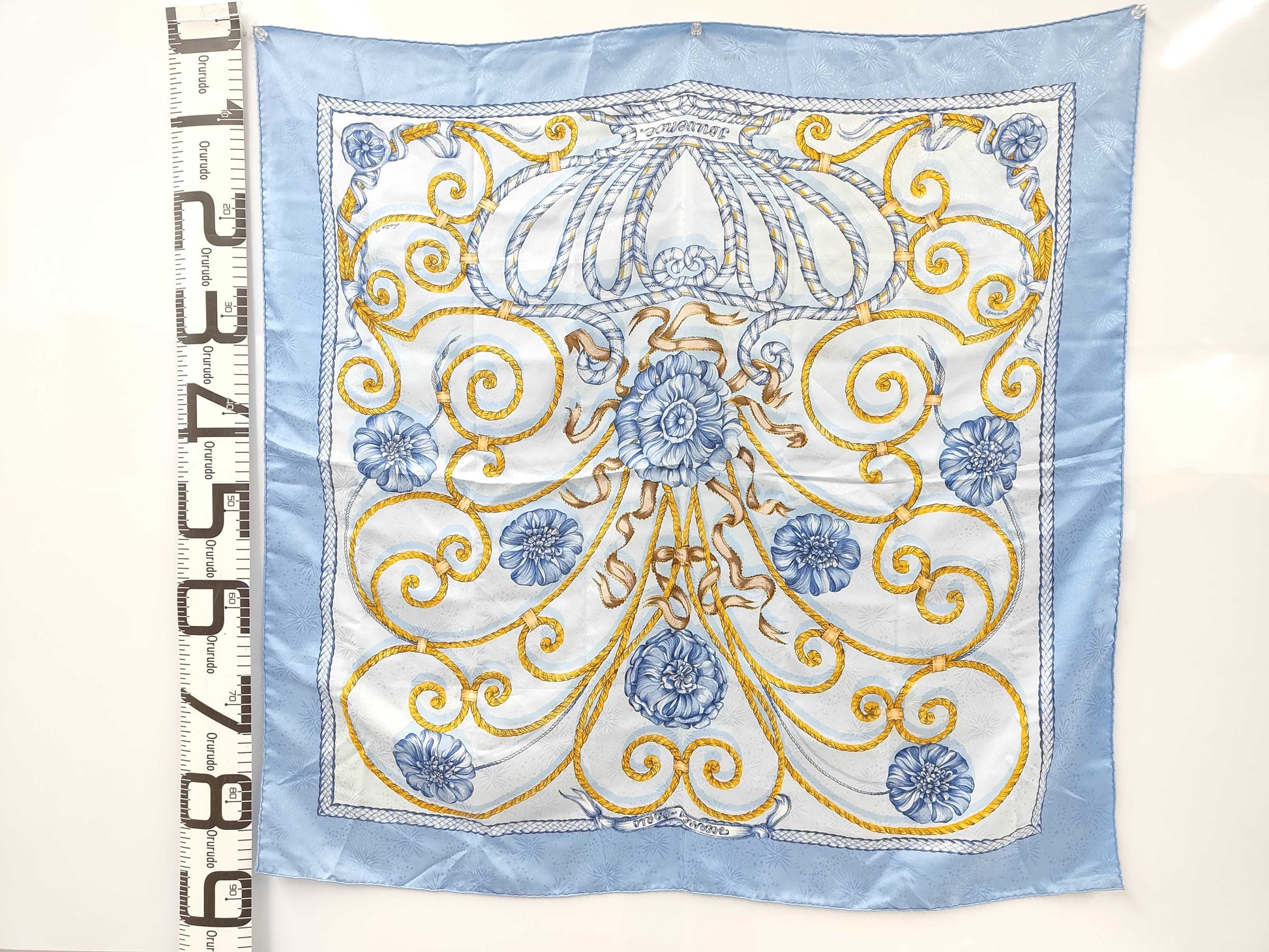 HERMES scarf