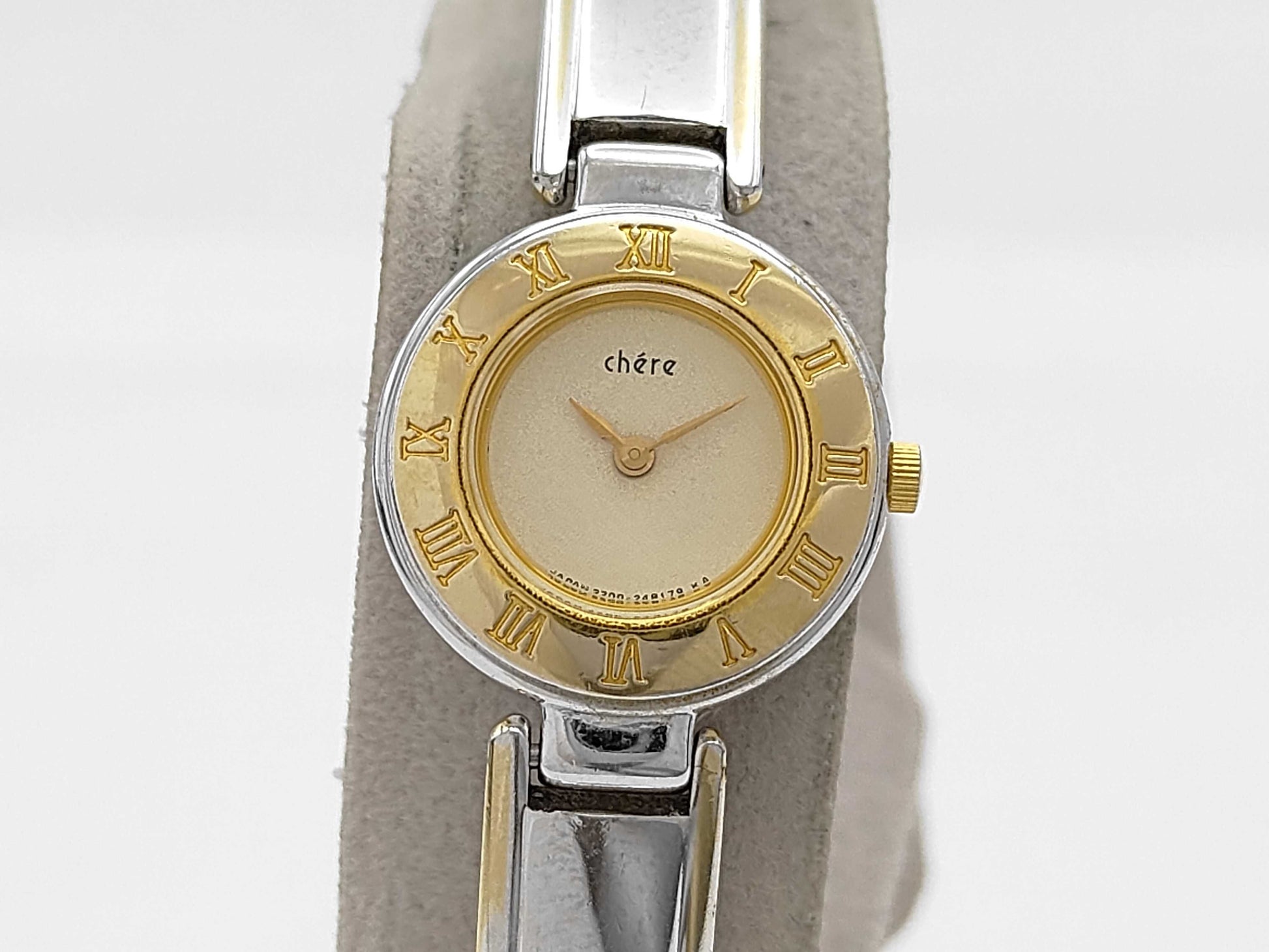 2200-242564 0060460 Quartz Women's Watch