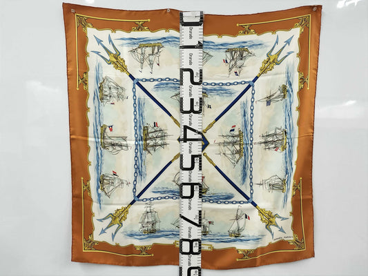 HERMES scarf