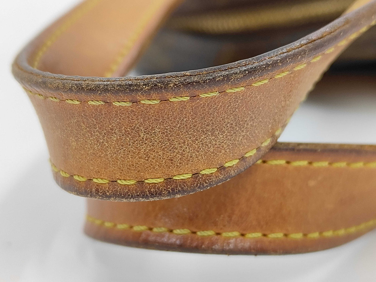 LOUIS VUITTON Tote Bag Bag