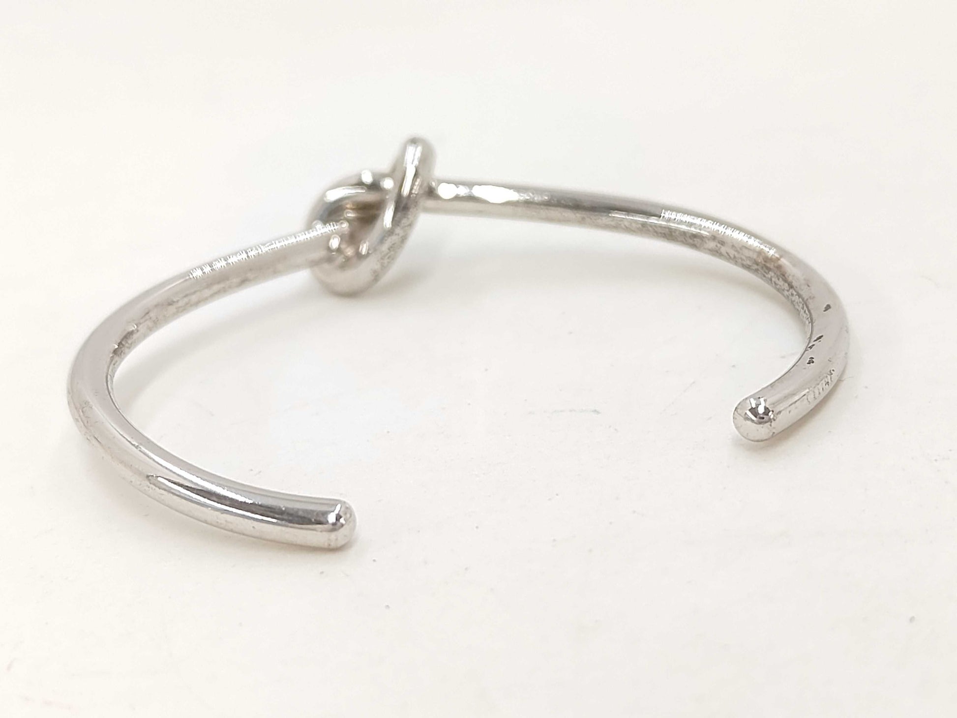 CELINE Knot Bracelet/Bangle