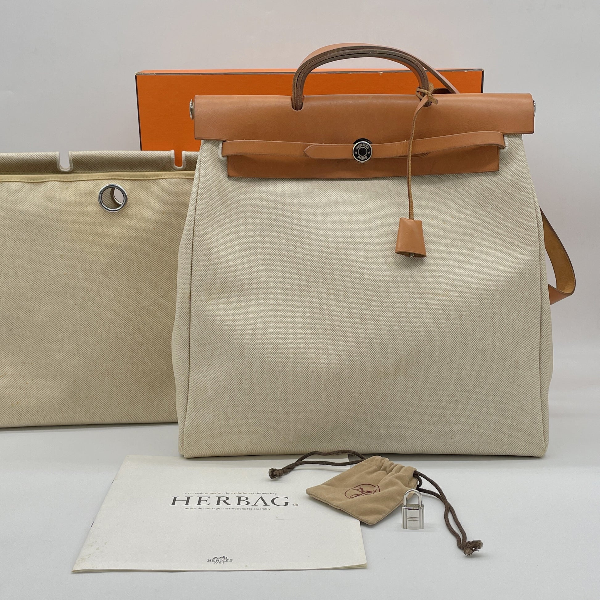 HERMES Air Bag MM □D Handbag