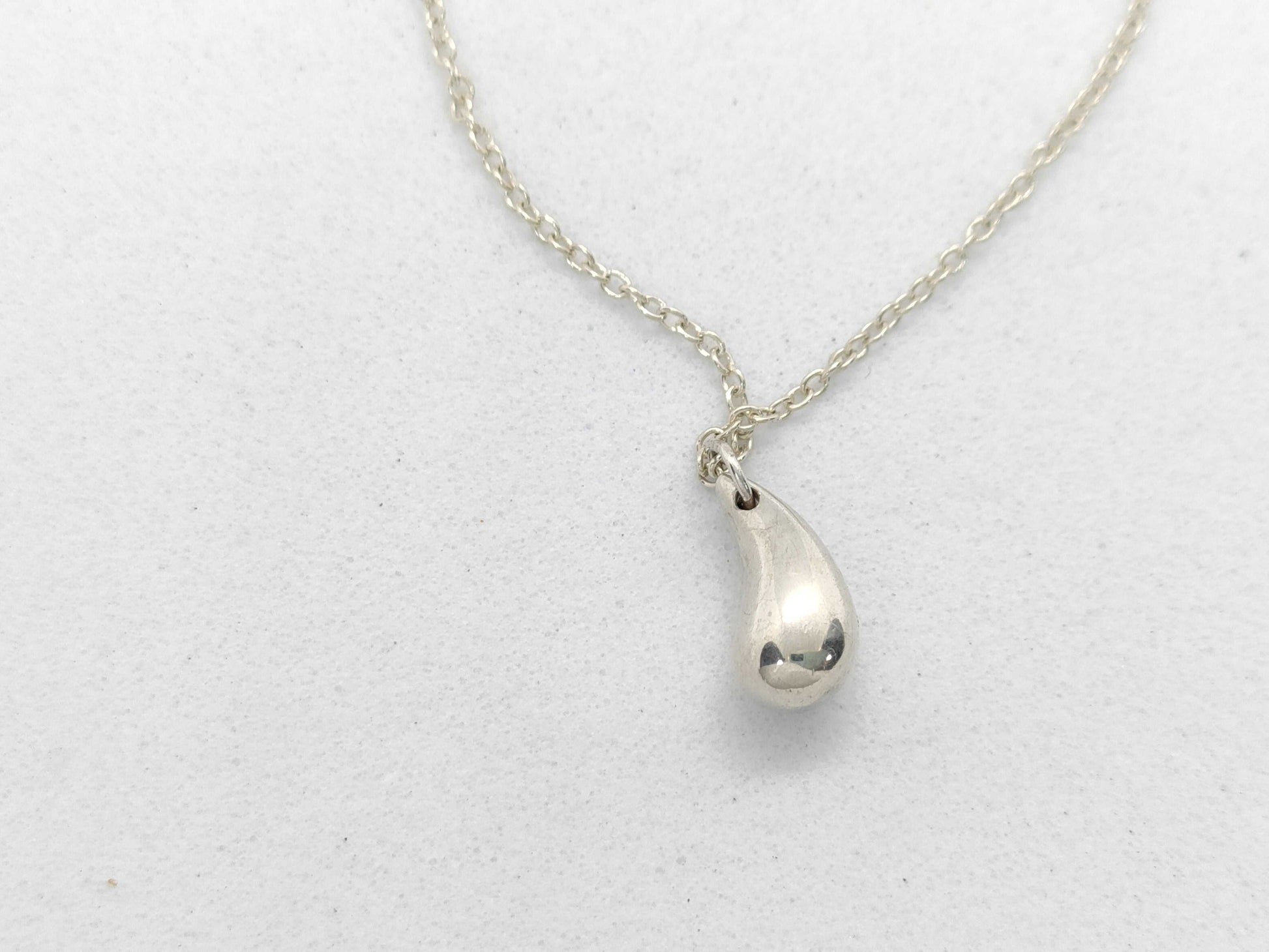 Tiffany & Co. Teardrop Tiffany Necklace Necklace