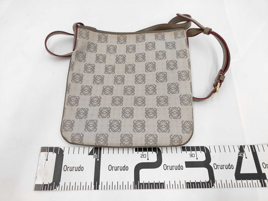 LOEWE LOEWE Anagram Shoulder Bag Shoulder Bag