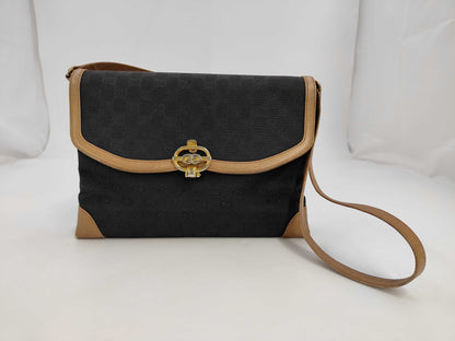 GUCCI GUCCI GG Canvas Shoulder Bag Bag