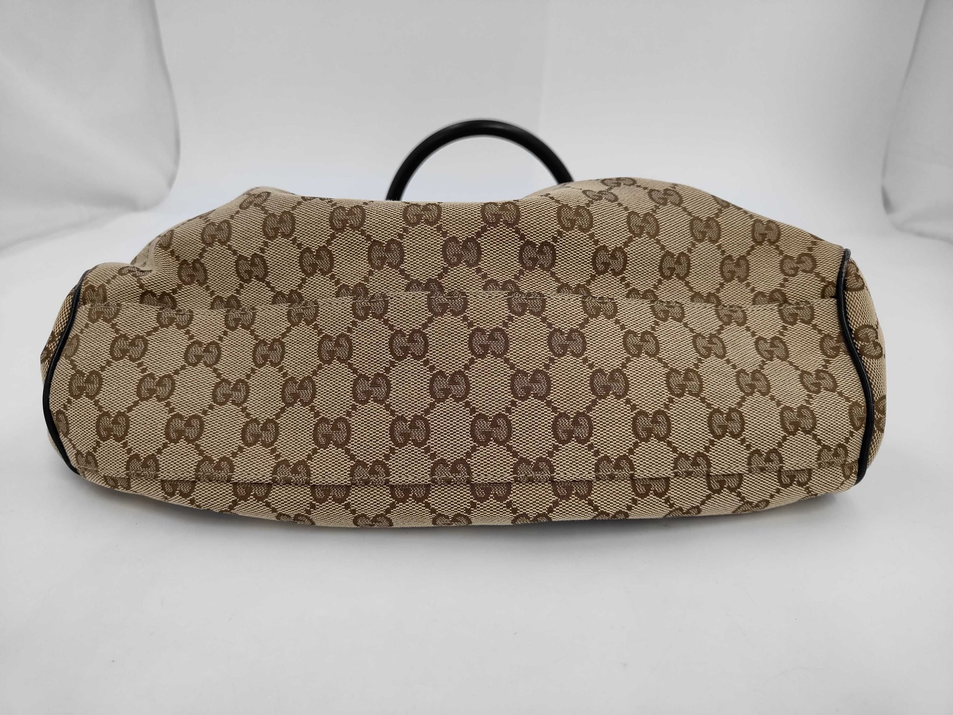 GUCCI GG Canvas Handbag Bag
