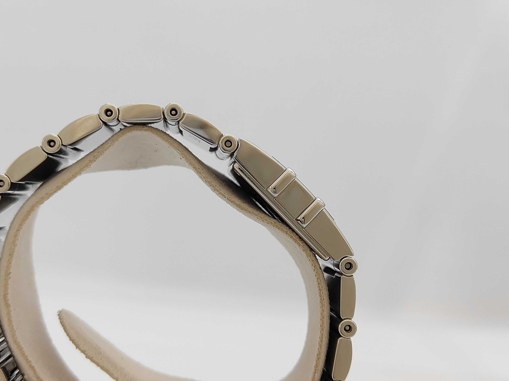 OMEGA Constellation Quadra 56863540 Shell Dial Quartz Women's Watch