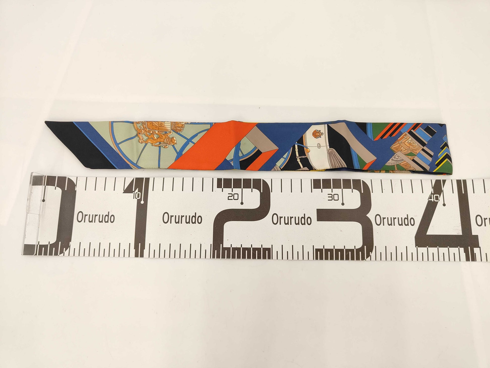 HERMES SPRINGS Twilly Scarf