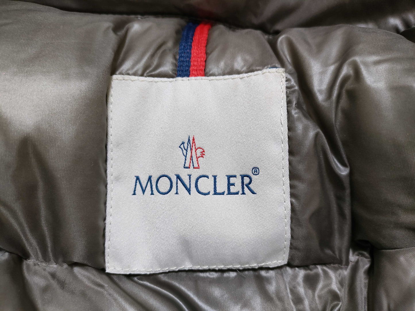 MONCLER BERRE Down Jacket
