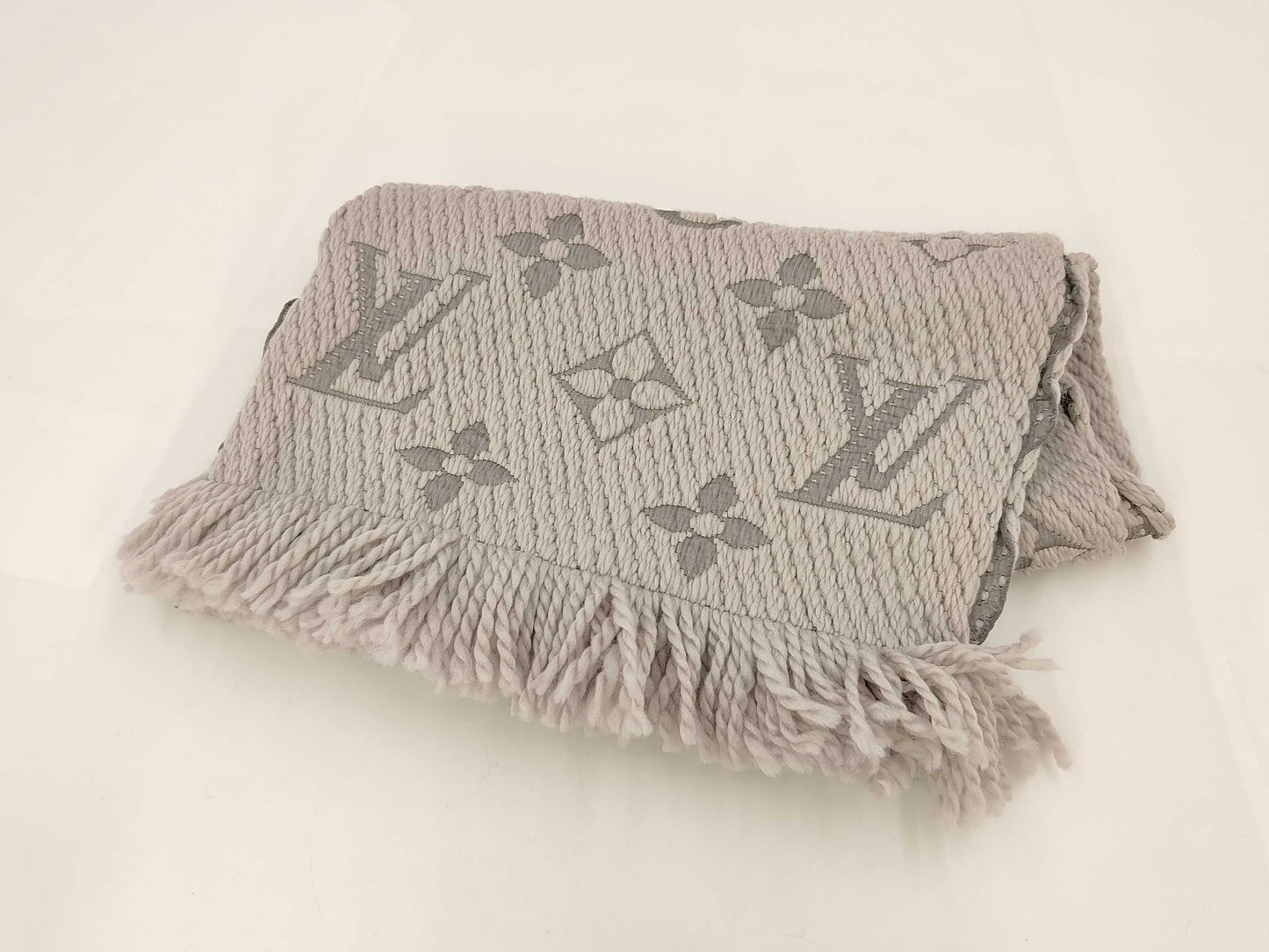 LOUIS VUITTON Echarpe Logomania Scarf