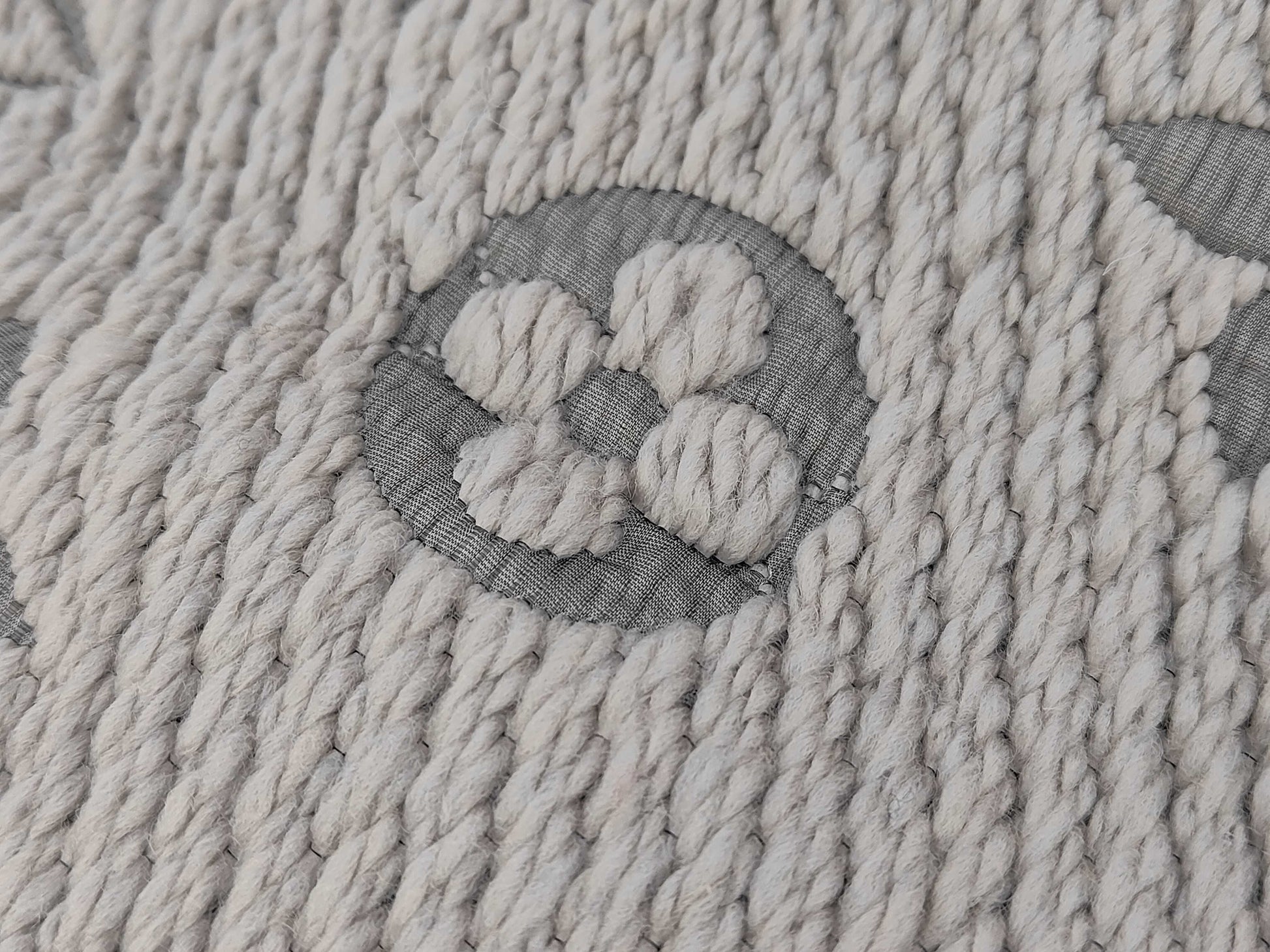 LOUIS VUITTON Echarpe Logomania Scarf