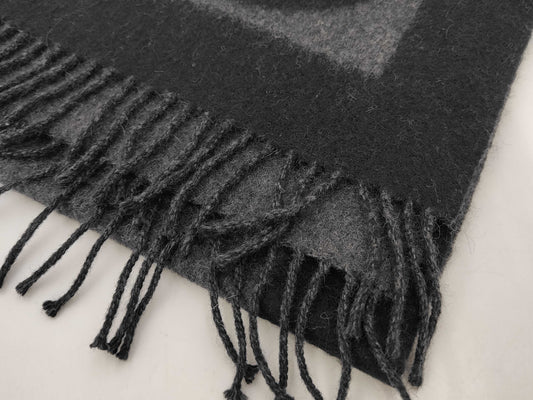 LOUIS VUITTON Echarpe Cardiff Monogram Scarf