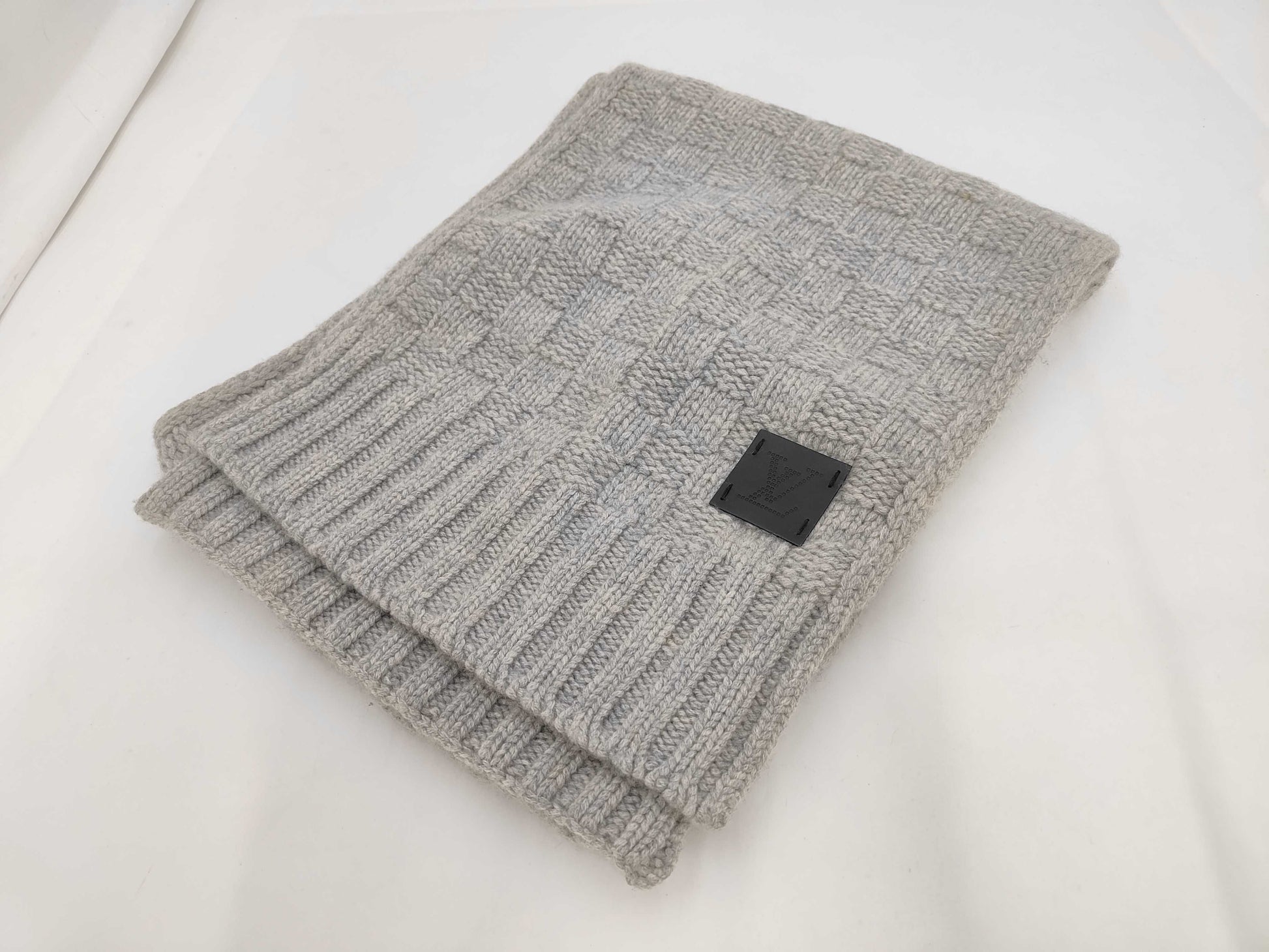 LOUIS VUITTON Echarpe Helsinki Scarf