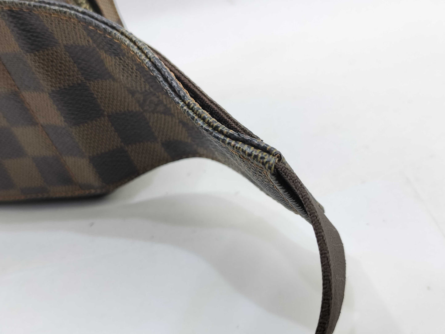 LOUIS VUITTON Damier Louis Vuitton Damier Geronimos Waist Bag
