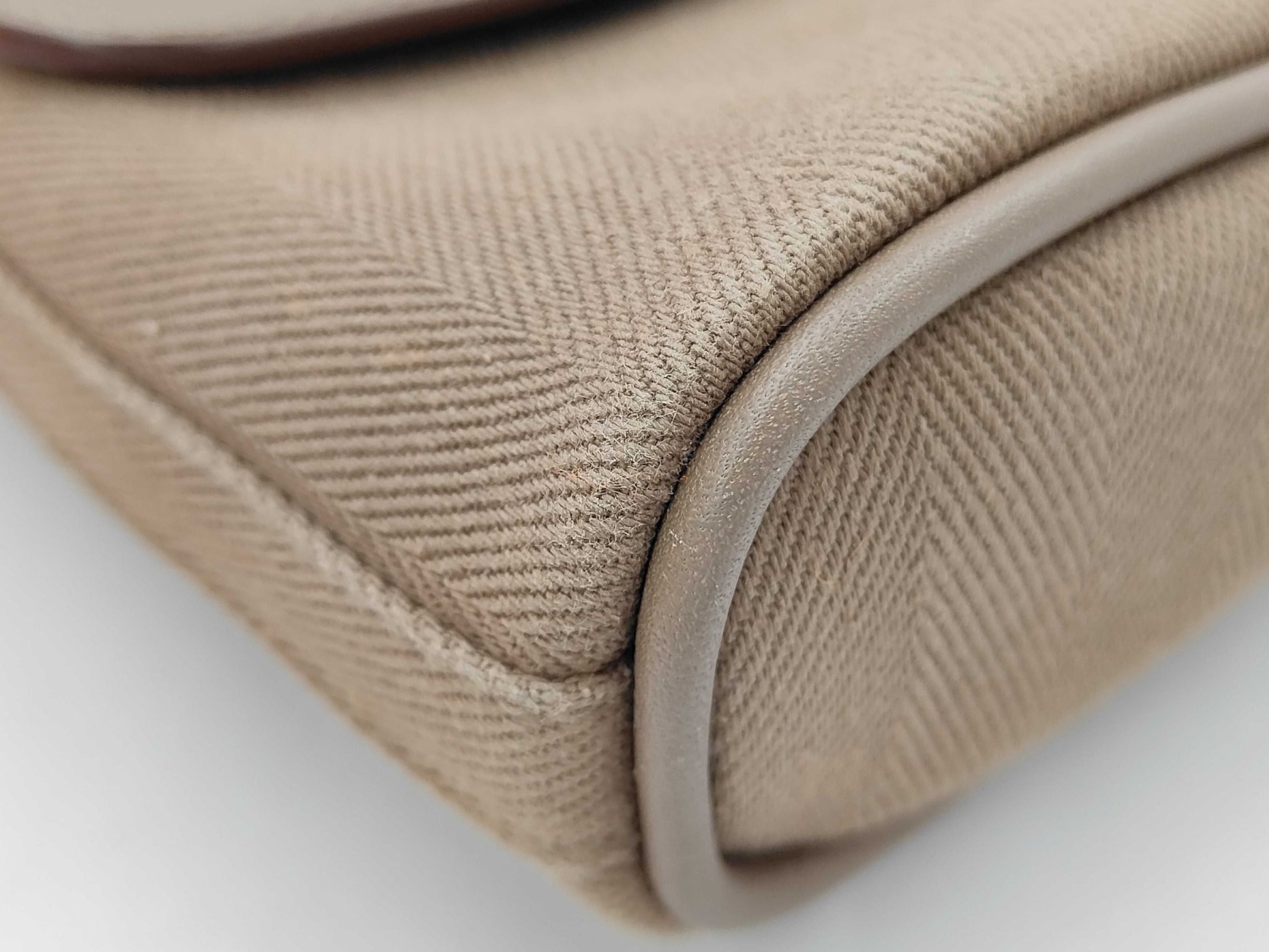 HERMES Valparaiso Long PM Toile Chevron Etoupe Handbag J