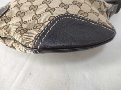 GUCCI GG Canvas Sherry Line Ribbon One-Shoulder Bag with Pouch