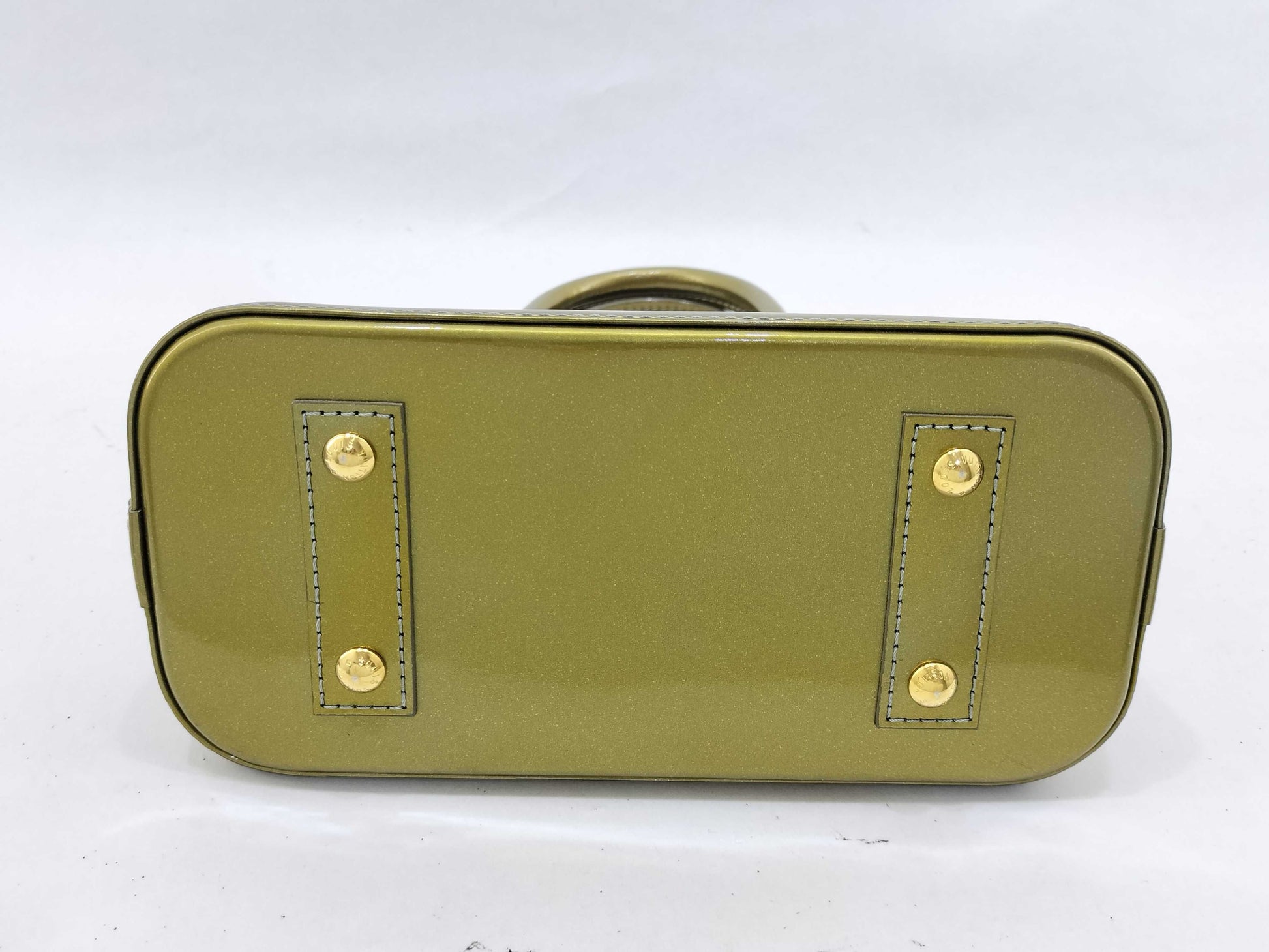 LOUIS VUITTON Vernis Alma BB Zible 2-Way Handbag 