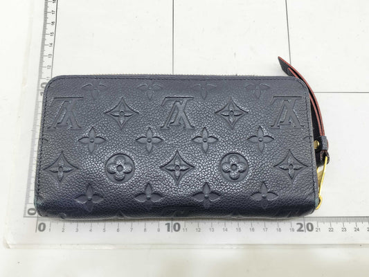 LOUIS VUITTON Monogram Empreinte Louis Vuitton Empreinte Zippy Wallet