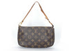 LOUIS VUITTON Monogram Pochette Accessoires *Zipper pull broken pouch