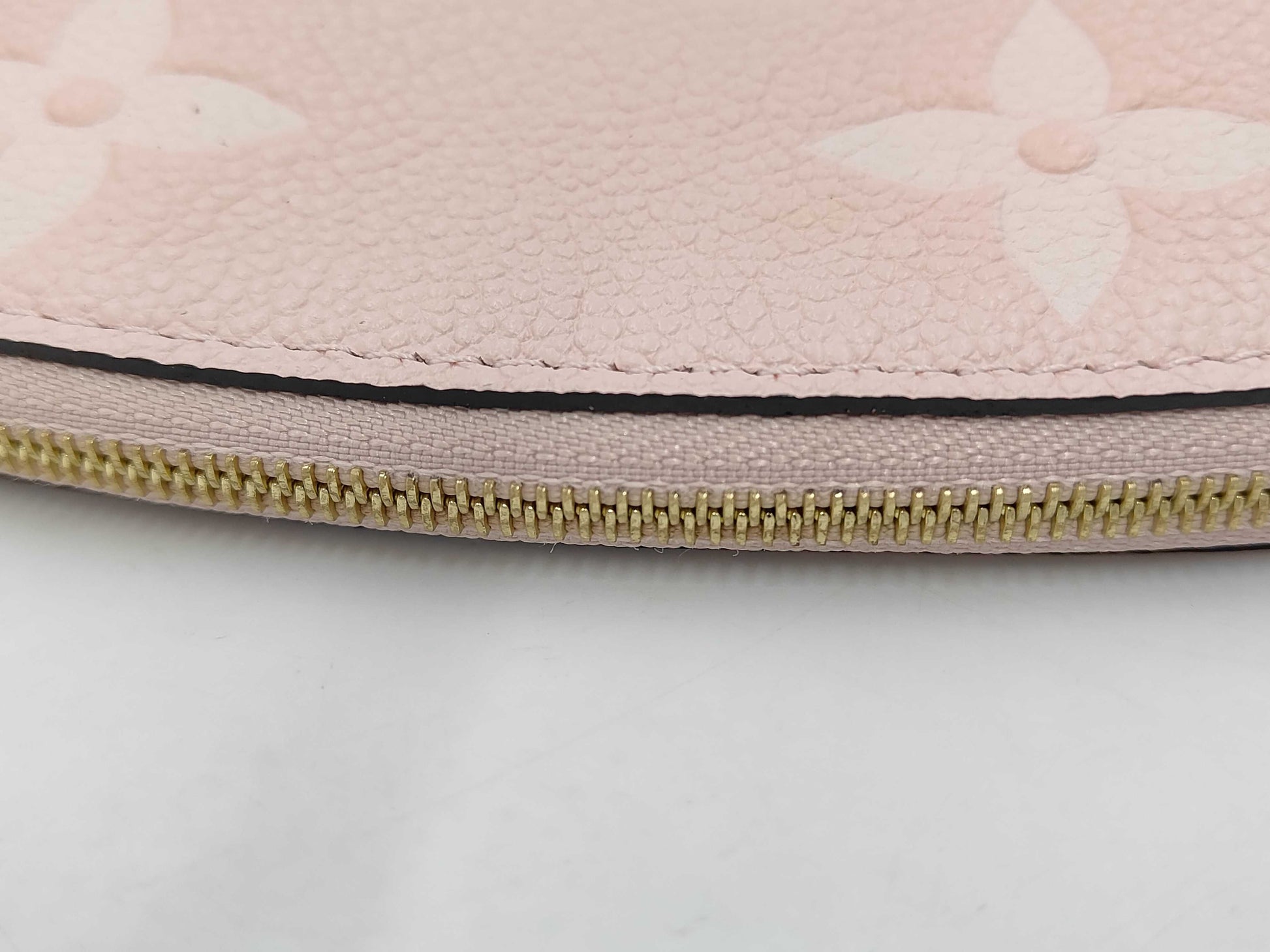 LOUIS VUITTON M80502 Cosmetic Pouch SR0261 Makeup Pouch