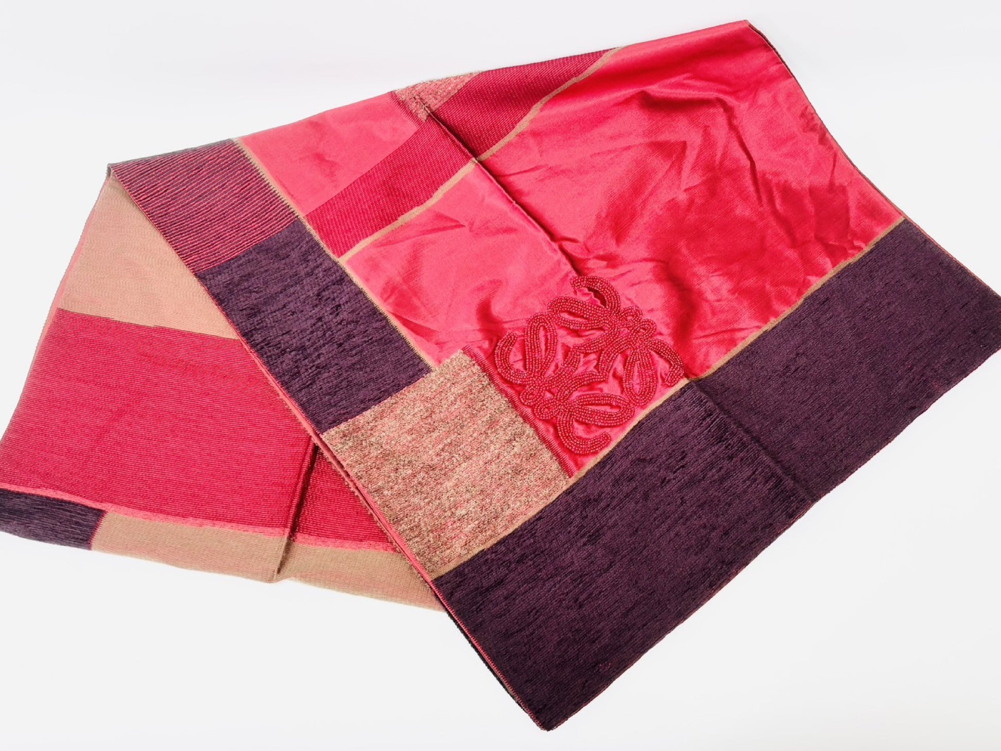 LOEWE Anagram Scarf/Shawl with Beaded Embroidery in Wool and Silk, Red.