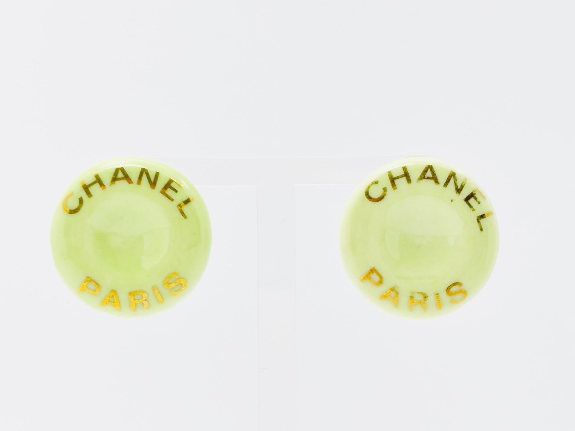CHANEL Logo Button Round Earrings 97P Green Ceramic Enamel Cloisonne Earrings