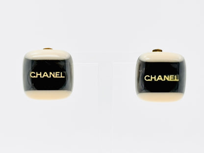 CHANEL Logo Square Earrings 01A Resin Black x Beige Earrings