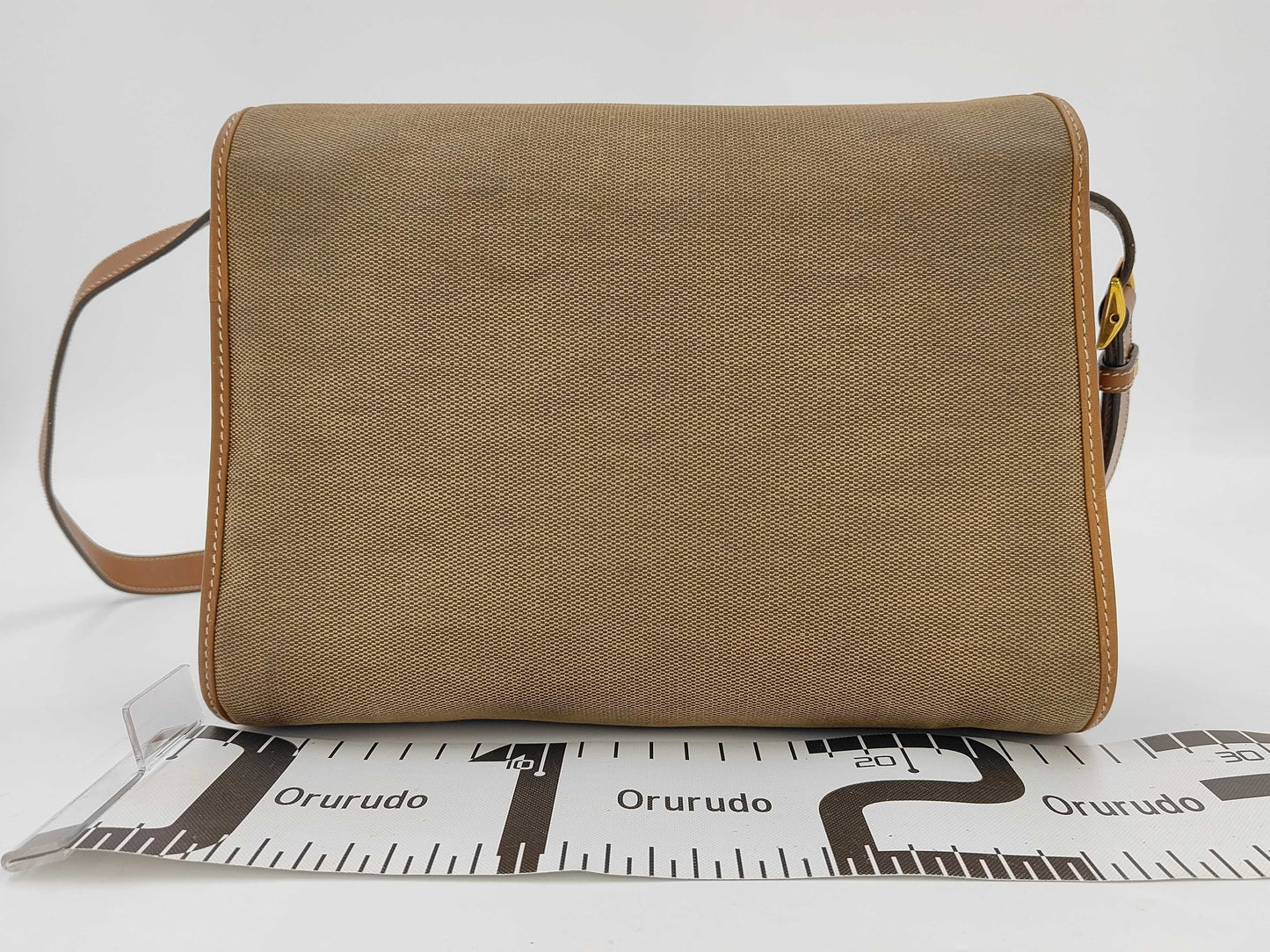 GUCCI 001 14 0712 Old Gucci Flap Shoulder Bag with Inner Pocket Charm