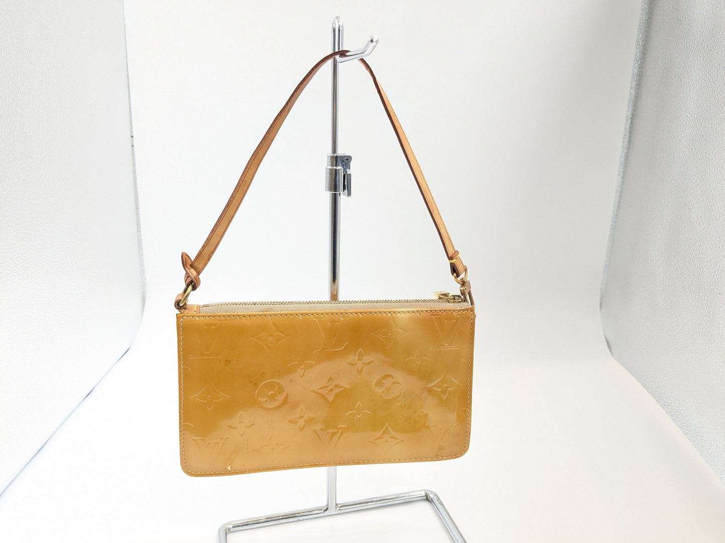 LOUIS VUITTON M91010 Vernis Lexington Beige VI0090 Handbag