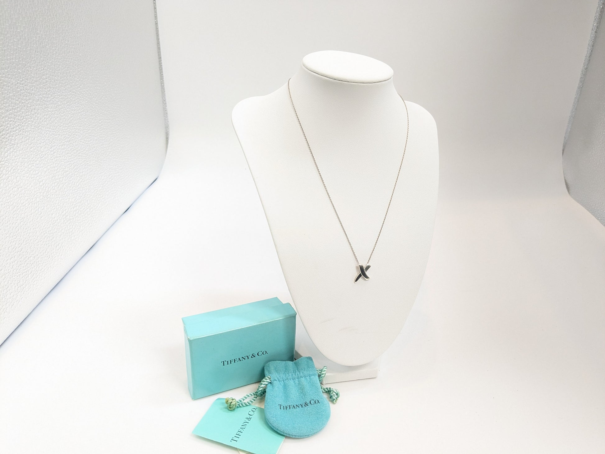 Tiffany & Co. Tiffany & Co. Kiss 925 Necklace Necklace