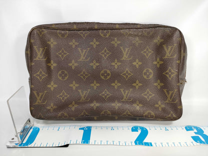LOUIS VUITTON Monogram True Towel Pouch with Pull-Out Closure