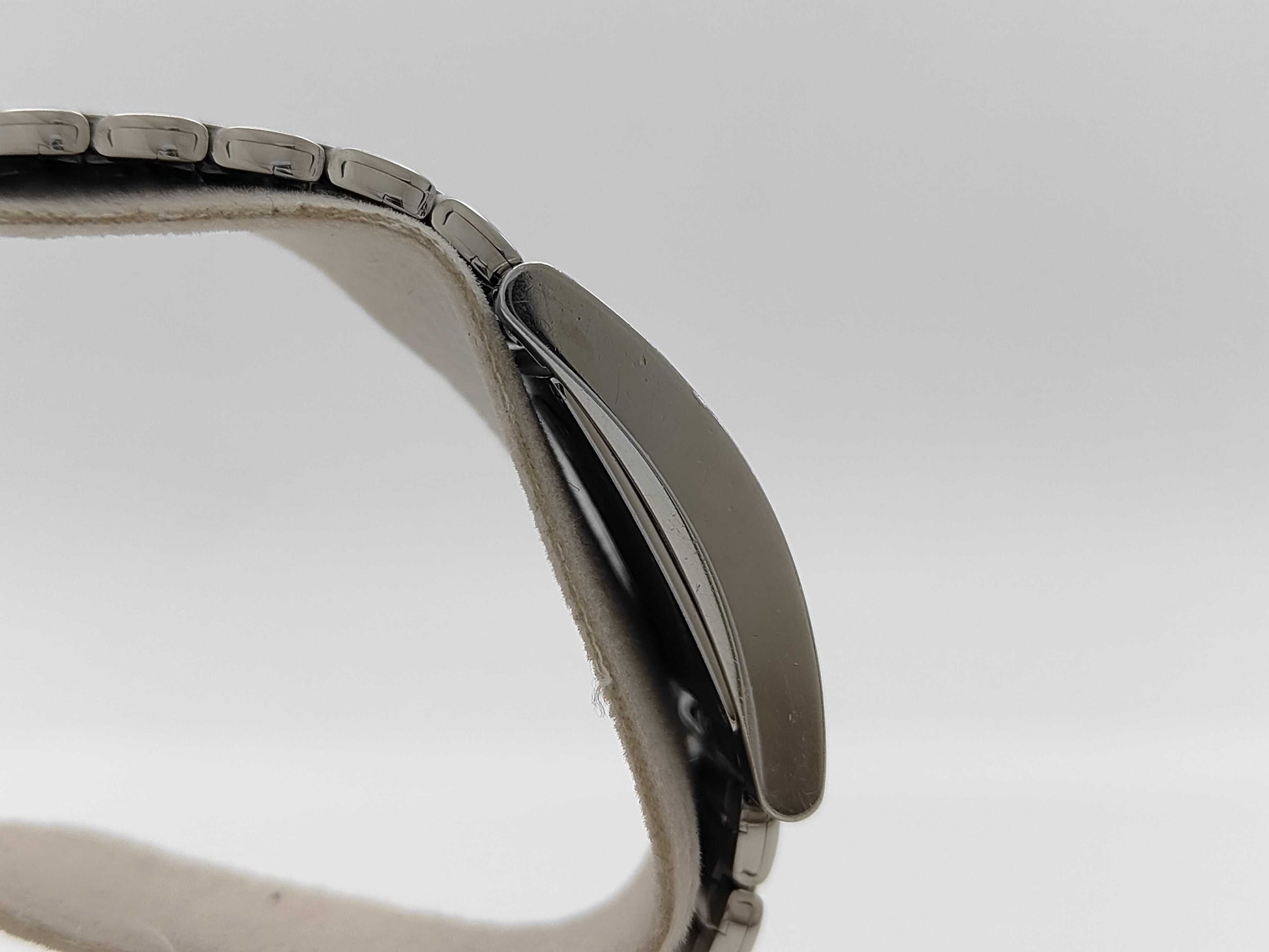 LONGINES DolceVita Pink Shell Diamond Bezel L5.166.0 30781180 Quartz Women's Watch