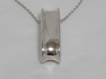 Tiffany & Co. 1837 Narrow Oval Loop 925 Silver Necklace