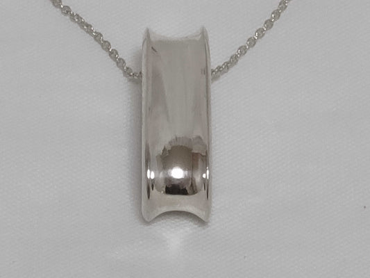 Tiffany & Co. 1837 Narrow Oval Loop 925 Silver Necklace