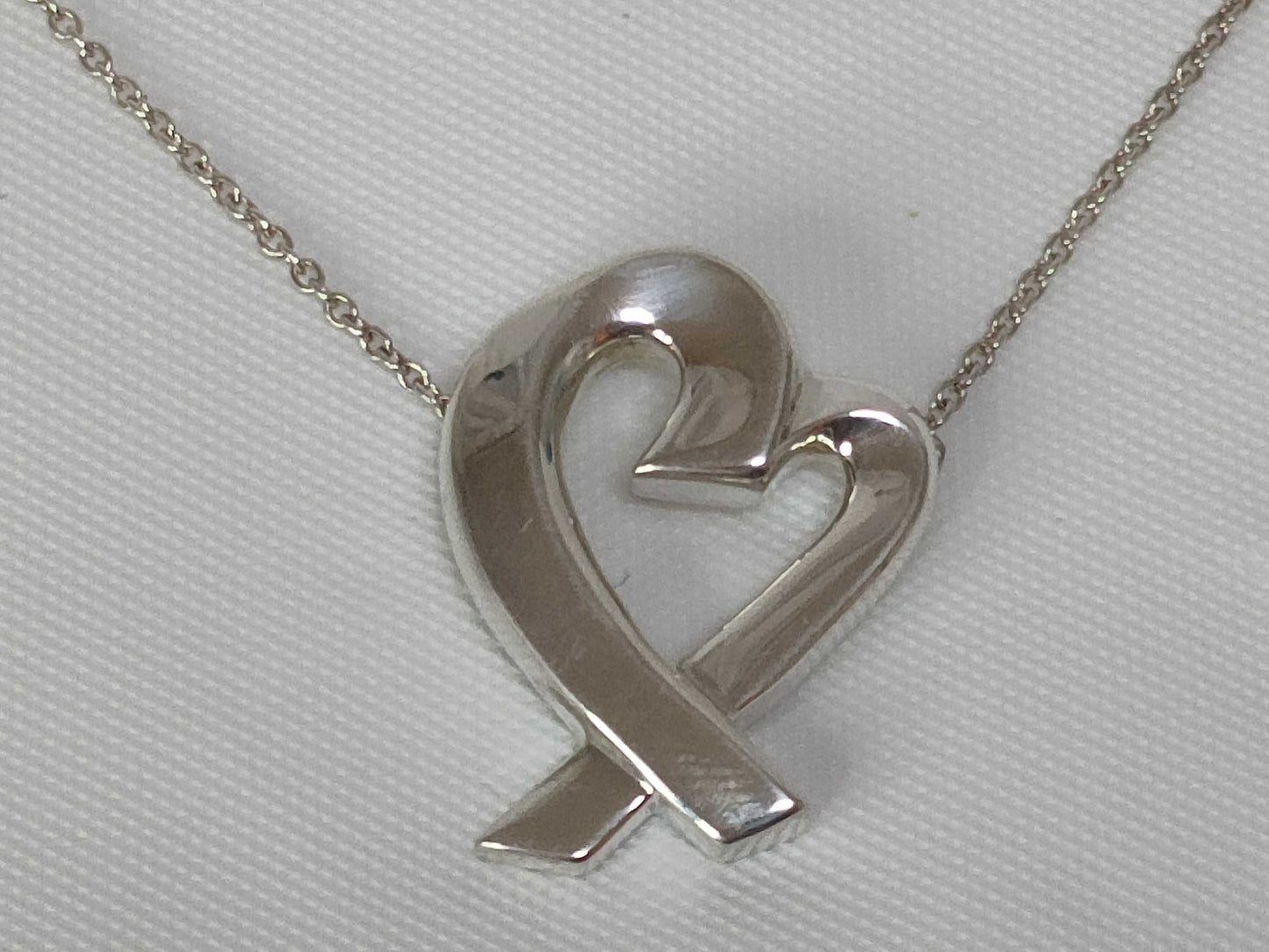 Tiffany & Co. Loving Heart Large Necklace, Paloma Picasso, 925 Sterling Silver