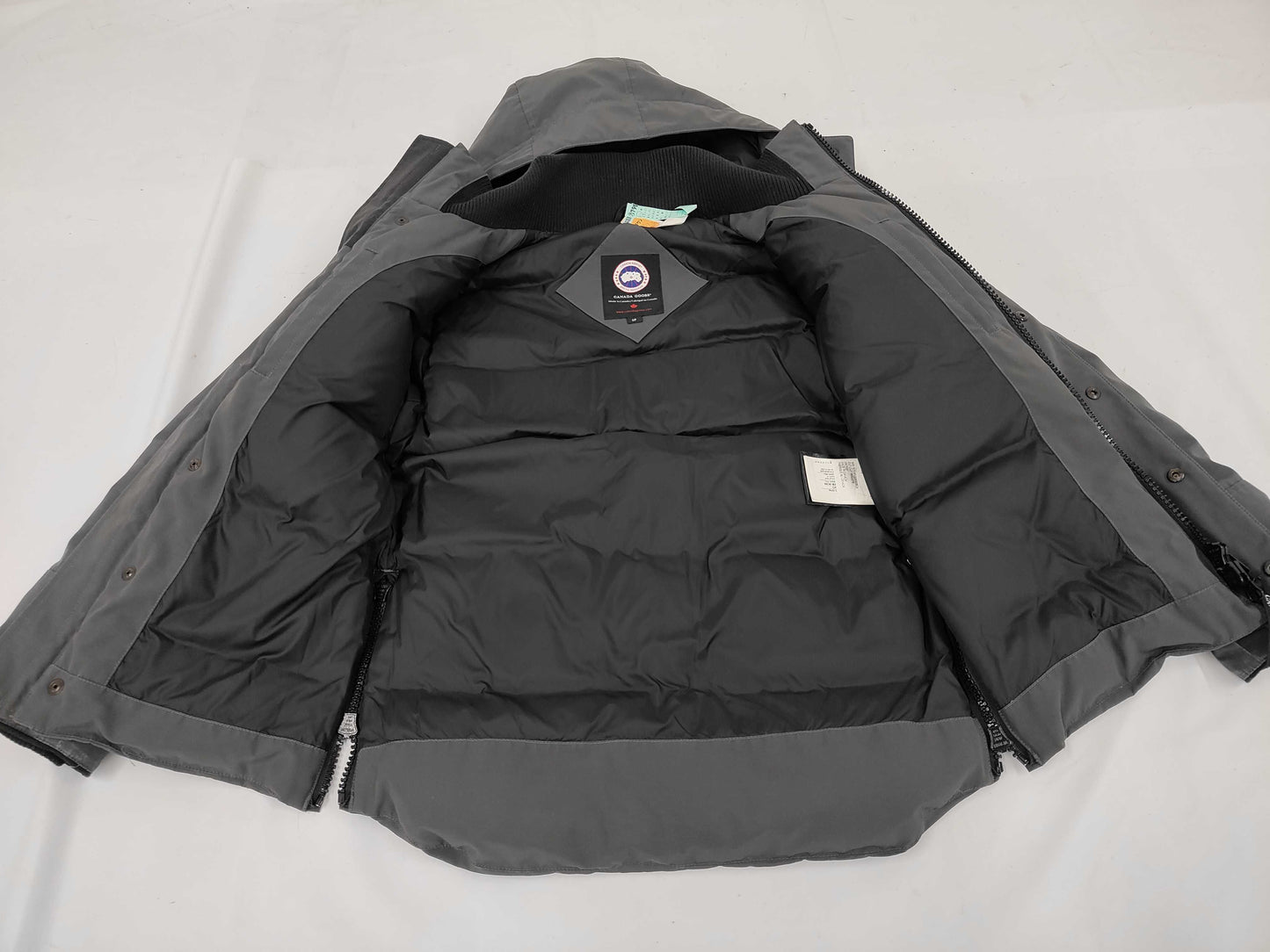 Canada Goose 4550M Down Jacket, Size S