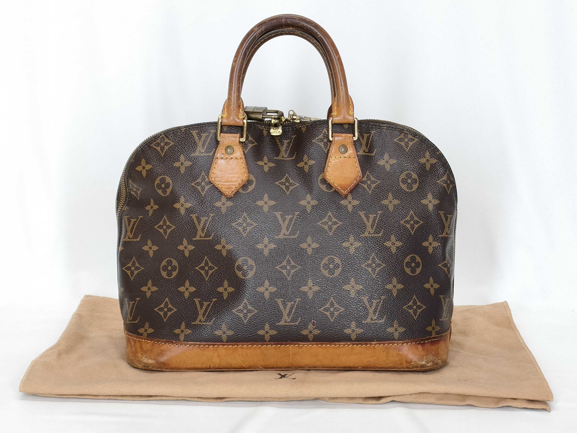 LOUIS VUITTON Monogram LV Handbag