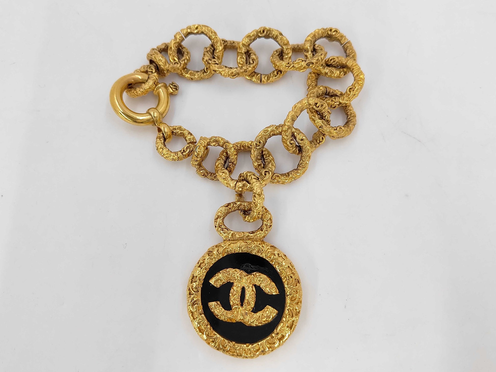 CHANEL Bracelet/Bangle