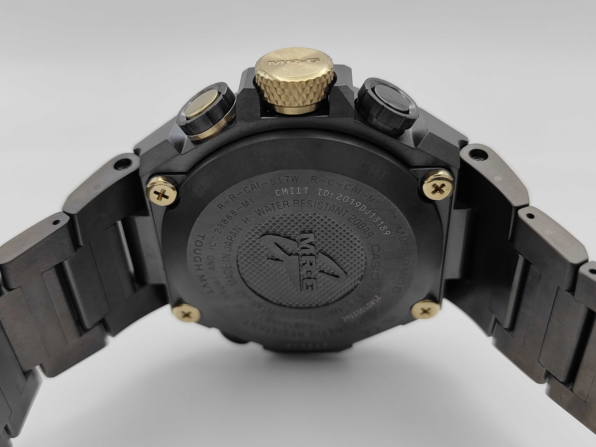 CASIO MRG-B2000 F134J9 Solar Men's Watch