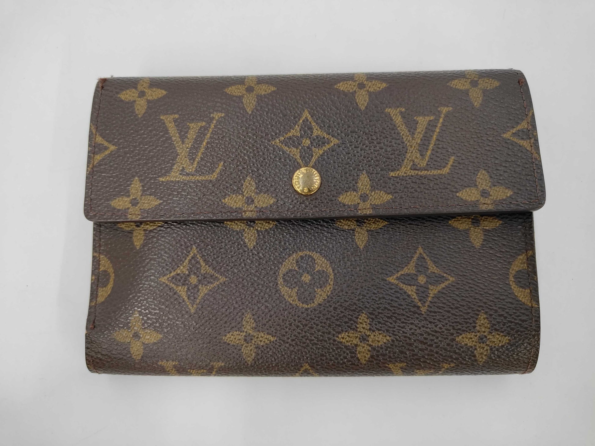 LOUIS VUITTON Monogram Tri-fold Wallet