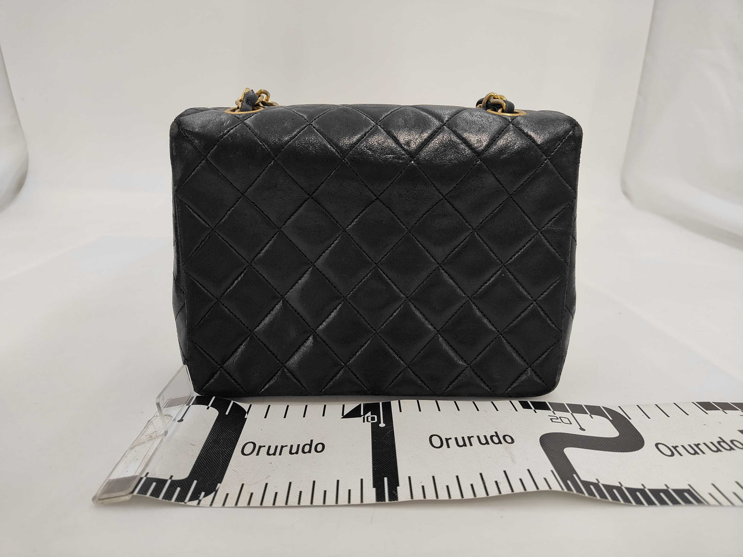CHANEL CHANEL Matelasse 20 Lambskin Shoulder Bag