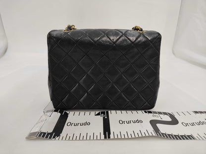 CHANEL CHANEL Matelasse 20 Lambskin Shoulder Bag