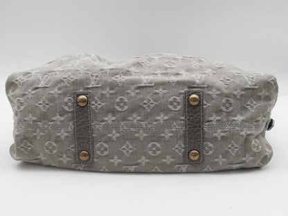 LOUIS VUITTON Monogram Denim Neocavi MM M95837 Shoulder Strap Handbag