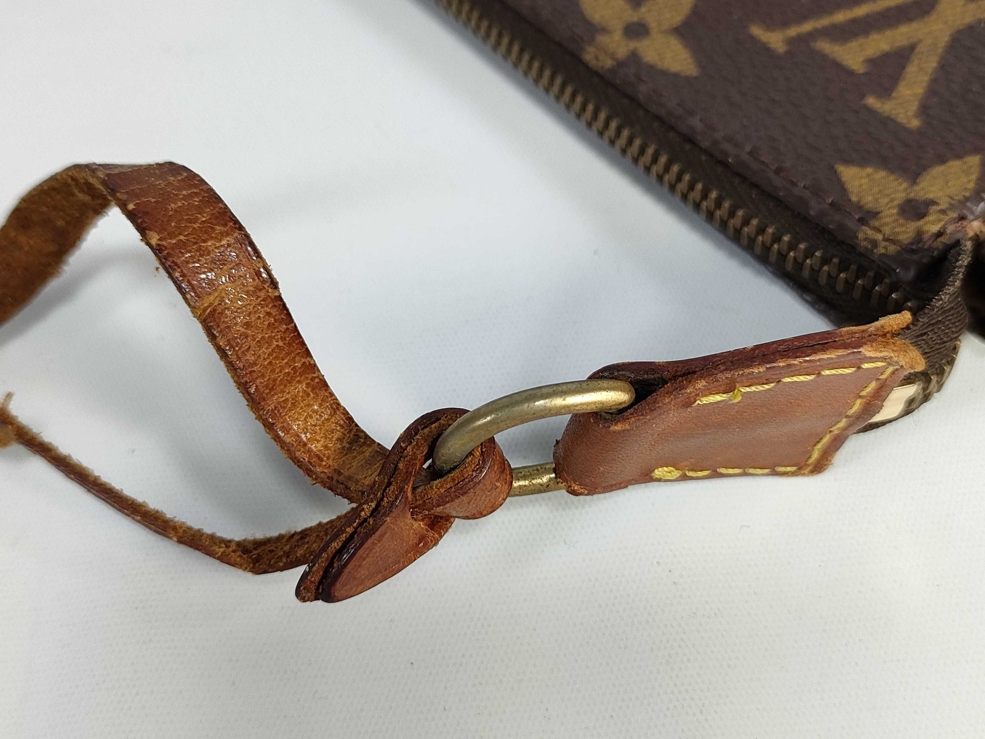 LOUIS VUITTON Monogram Louis Vuitton Pochette Accessoires Monogram M51980 Pouch